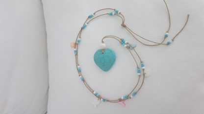 Hippie Chic Necklace with turquoise stone heart - Image 2