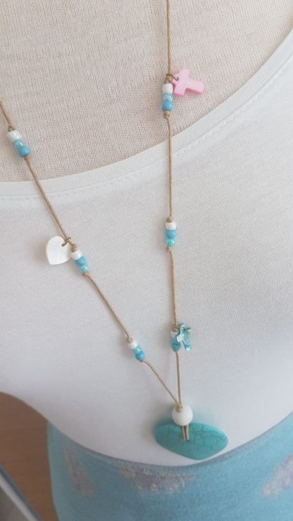 Hippie Chic Necklace with turquoise stone heart - Image 3