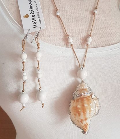Long wooden earrings